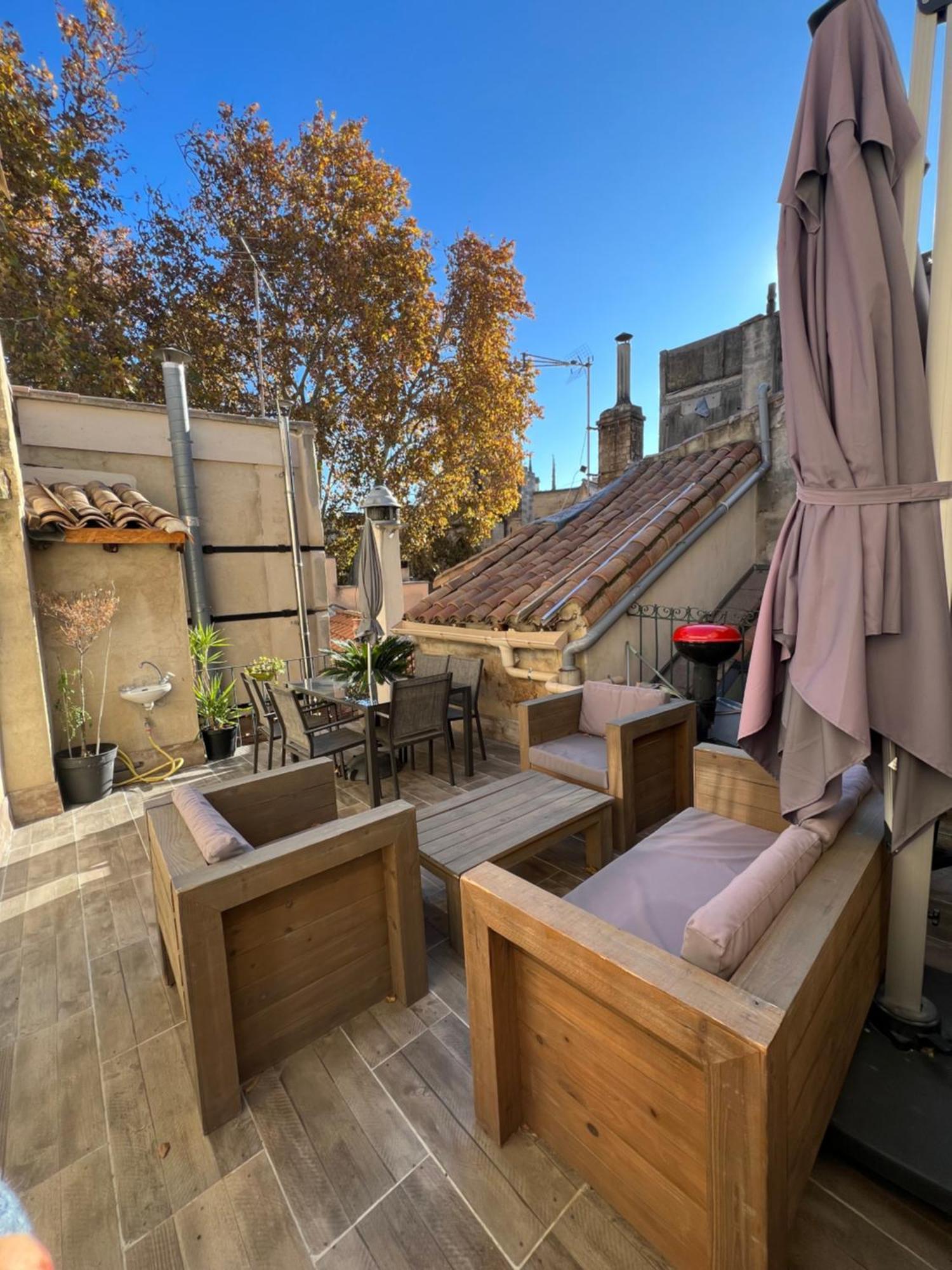 Renove, Vue Sur Palais Des Papes, Terrasse Et Wifi Troisieme Etage Appartement Avignon Buitenkant foto