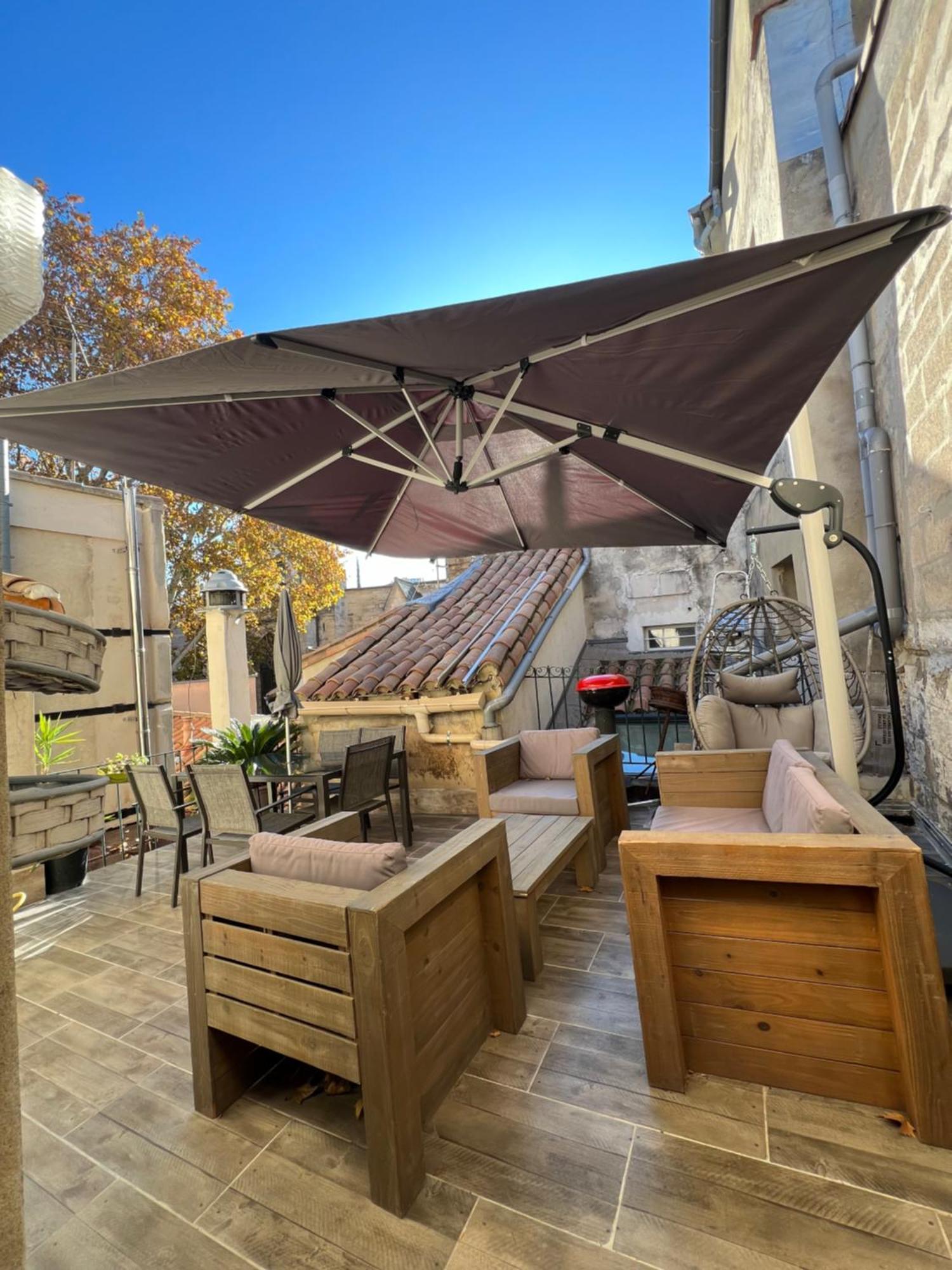 Renove, Vue Sur Palais Des Papes, Terrasse Et Wifi Troisieme Etage Appartement Avignon Buitenkant foto