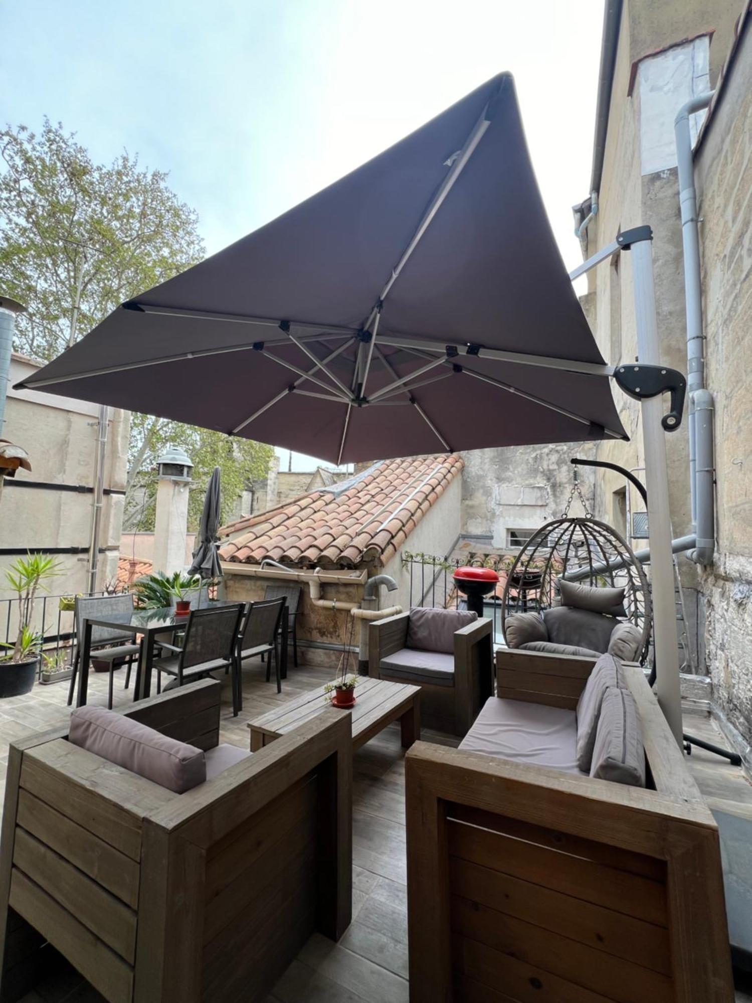Renove, Vue Sur Palais Des Papes, Terrasse Et Wifi Troisieme Etage Appartement Avignon Buitenkant foto