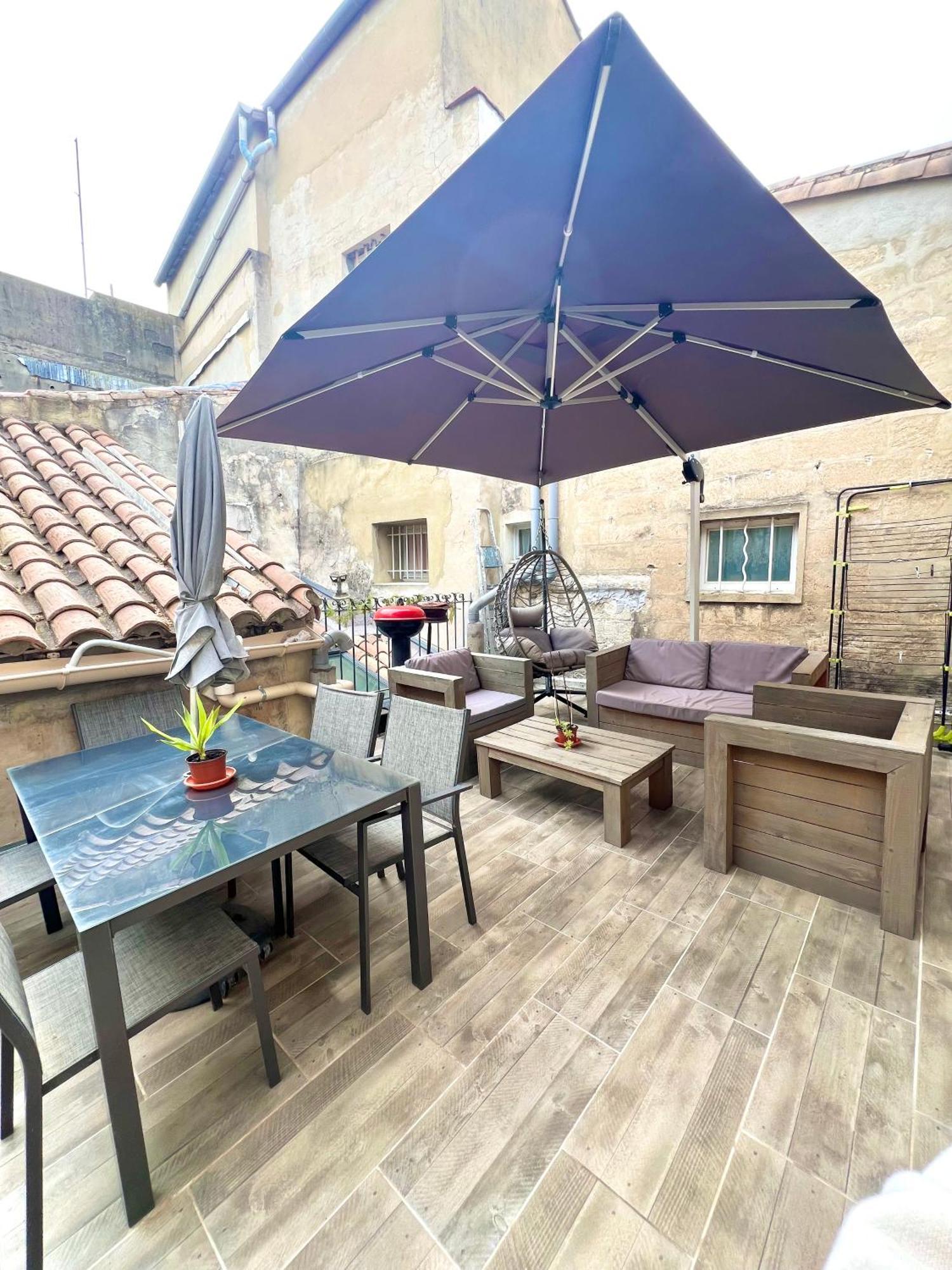 Renove, Vue Sur Palais Des Papes, Terrasse Et Wifi Troisieme Etage Appartement Avignon Buitenkant foto